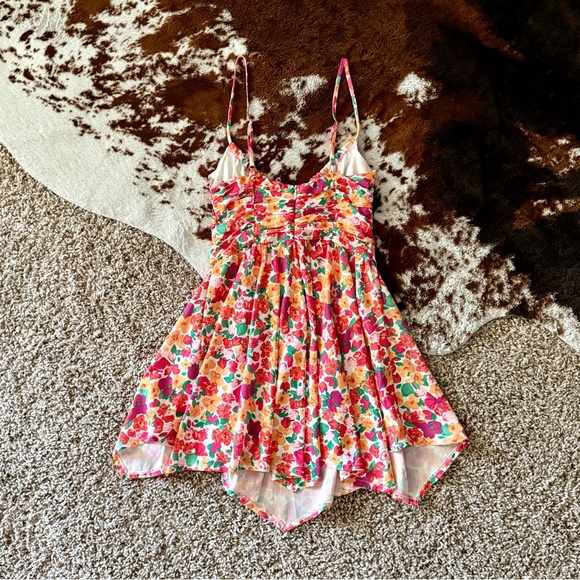 Princess Polly PETITE Barrett Mini Dress Multi Floral - Picture 2 of 8